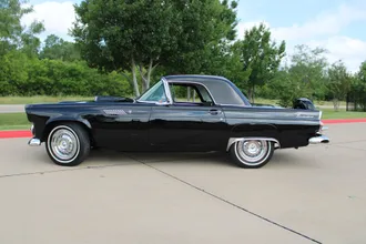 1956 Ford Thunderbird photo 6
