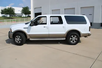 2005 Ford Excursion photo 5