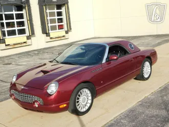 2004 Ford Thunderbird photo 4