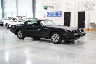 1981 Pontiac Firebird photo 5