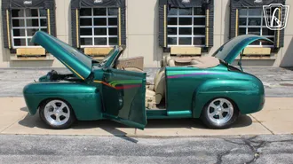 1947 Ford Convertible photo 6