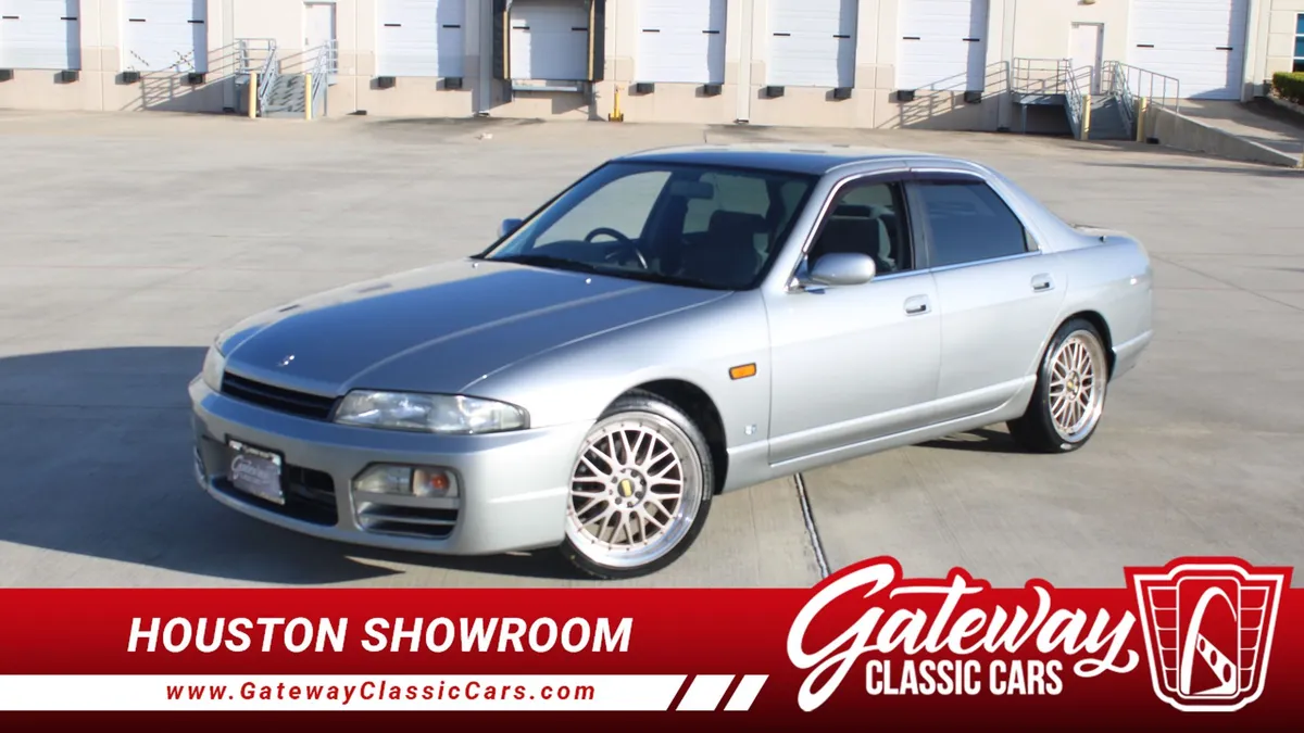 1996 Nissan Skyline
