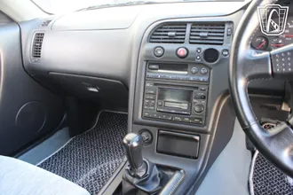 1996 Nissan Skyline photo 6