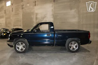 2007 Chevrolet Silverado photo 3