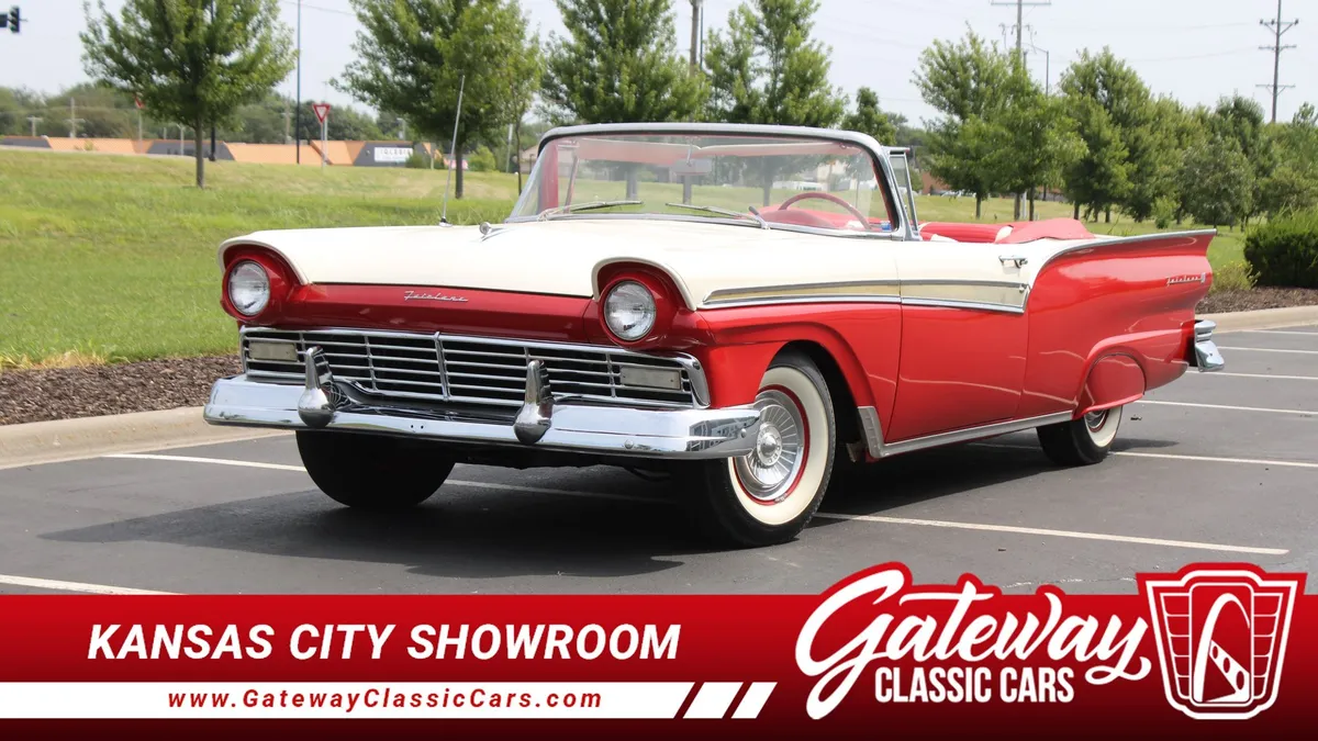 1957 Ford Fairlane 500