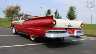 1957 Ford Fairlane 500 photo 5