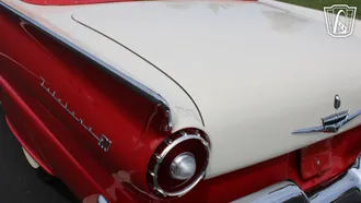 1957 Ford Fairlane 500 photo 7