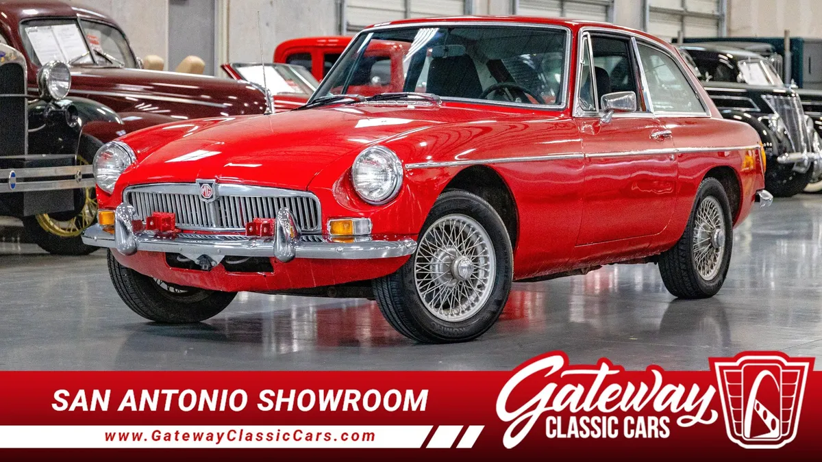 1974 MG B GT
