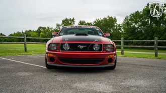 2008 Ford Mustang photo 3