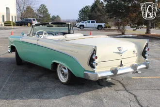 1956 Dodge Coronet photo 4