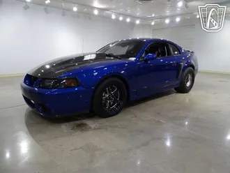 2003 Ford Mustang photo 2