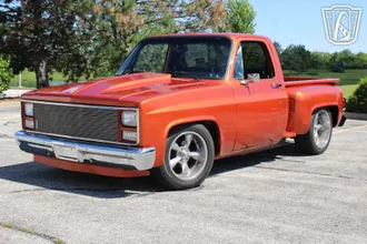 1985 GMC C1500 photo 2