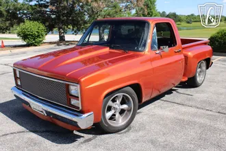 1985 GMC C1500 photo 3