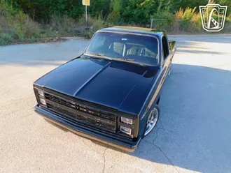 1985 Chevrolet C10 photo 5