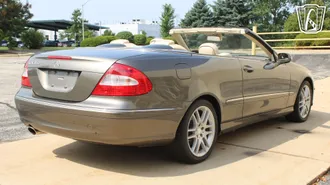 2008 Mercedes-Benz CLK350 photo 3
