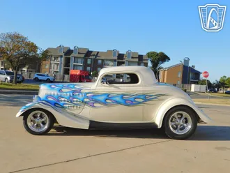 1933 Ford 3 Window photo 4