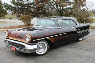 1957 Oldsmobile 88 photo 3
