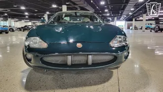 2000 Jaguar XKR photo 3