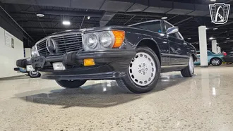 1986 Mercedes-Benz 560 SL photo 2