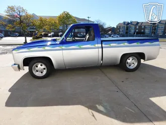 1984 Chevrolet C10 photo 3