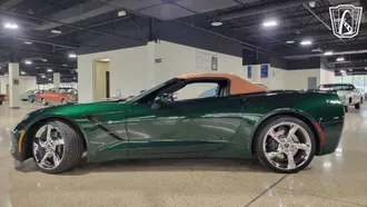 2014 Chevrolet Corvette photo 2