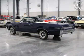 1964 Pontiac LeMans photo 3