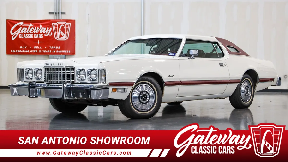 1976 Ford Thunderbird