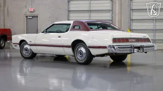 1976 Ford Thunderbird photo 7