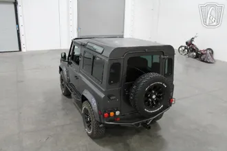 1995 Land Rover Defender photo 5