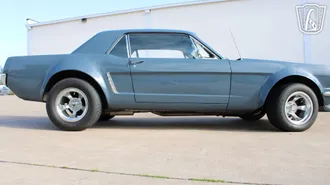 1965 Ford Mustang photo 3