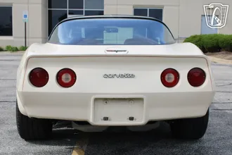 1981 Chevrolet Corvette photo 5