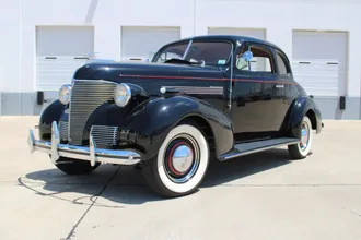 1939 Chevrolet Master Deluxe photo 3