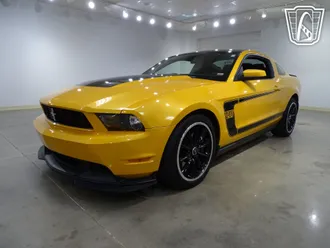 2012 Ford Mustang photo 3