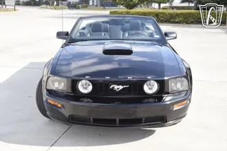 2009 Ford Mustang photo 6