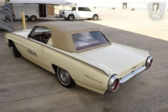 1963 Ford Thunderbird photo 7