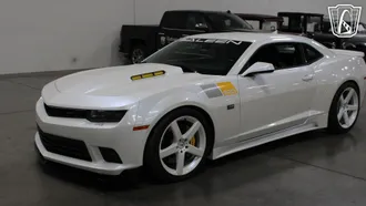 2014 Chevrolet Camaro photo 3
