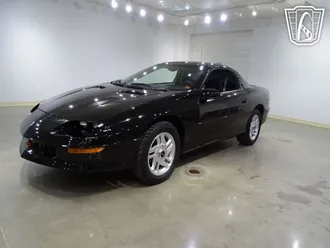 1995 Chevrolet Camaro photo 2