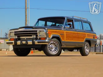 1989 Jeep Grand Wagoneer photo 6
