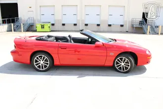 2002 Chevrolet Camaro photo 4