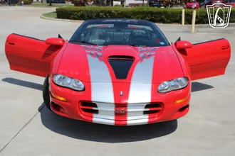 2002 Chevrolet Camaro photo 7