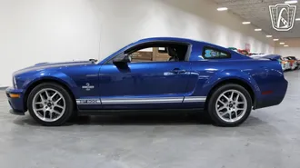 2007 Ford Mustang photo 3
