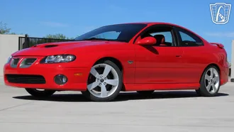 2006 Pontiac GTO photo 2