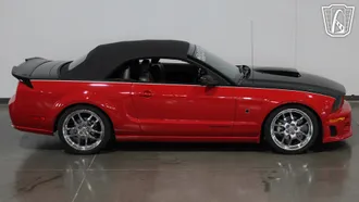 2007 Ford Mustang photo 7