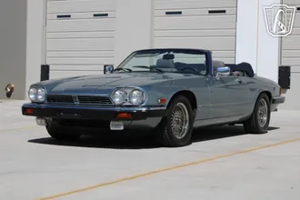 1990 Jaguar XJS photo 2
