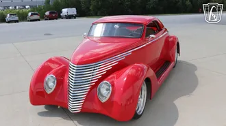 1937 Ford Custom photo 3