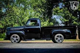 1951 Ford F2 photo 7