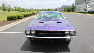 1970 Dodge Challenger photo 2