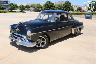 1949 Oldsmobile 88 photo 2