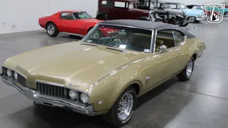1969 Oldsmobile Cutlass photo 3