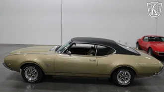 1969 Oldsmobile Cutlass photo 4